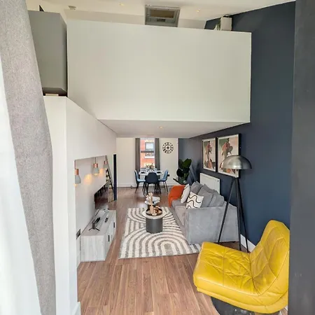 Modern 2 Bedroom Near Mediacity Uk مانشستر