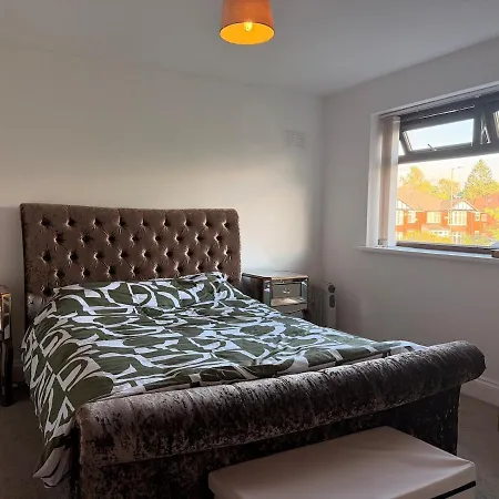 4 Bedroom Modern House In Prime Location Nyaraló