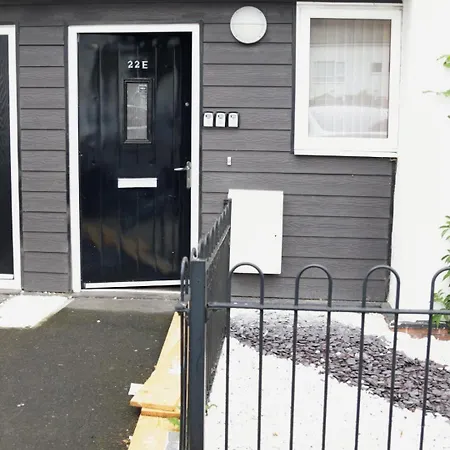 Stylish 3-bed House Near Mcr Victoria & Centre *