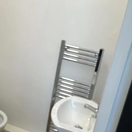 Spacious 6br House Sleeps 11 Free Parking Manchester