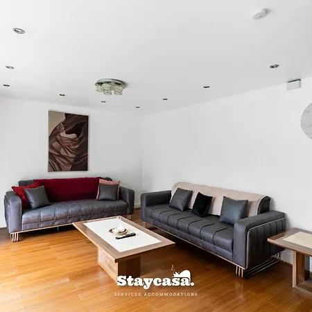 Nyaraló Stylish 6br W Parking & Gym *