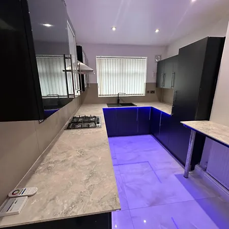 Luxe Retreat *