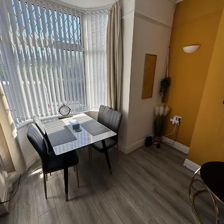 Alma Shared House