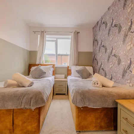 Gemstone Emerald - Cooplive - Etihad - Free Parking Nyaraló Manchester