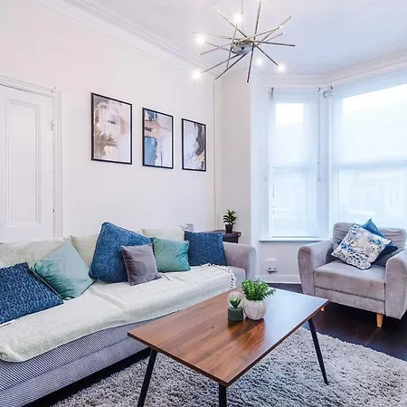 Old Trafford Sleeps 6 Wifi Free Parking Nyaraló Manchester