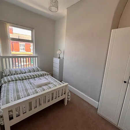4br - Parking- Sleeps 7 - 2 Baths - Long Дом отдыха Манчестер