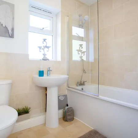 2br Clayton Nr Etihad L Parking, Garden, Pool Table Feriehus Manchester