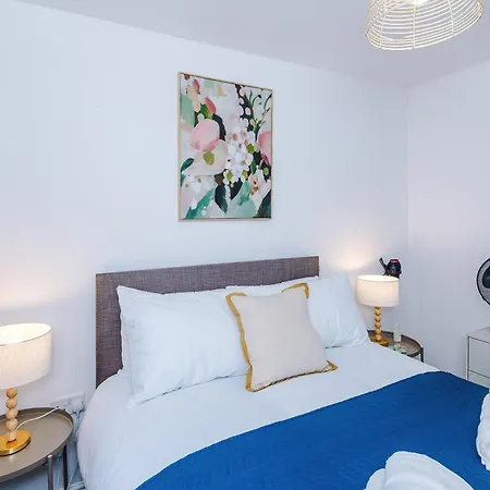 Tatil Evi Sleeps 5 Near Centre Free Parking Manchester