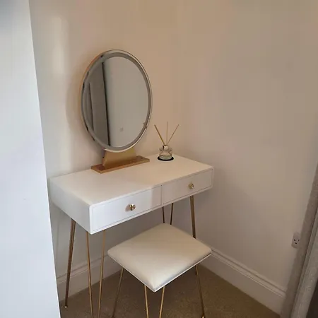 Suburban Luxe By Luxe Sleep *