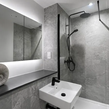 Luxury Urban Townhouse Nyaraló