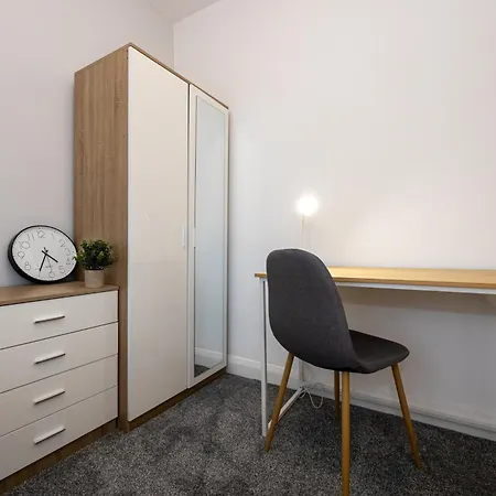 Tatil Evi Entire Next To Trafford Centre *