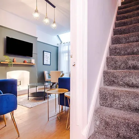 Spacious House With Free Parking Near Mediacityuk, Trafford Centre, Centre Feriehus Manchester