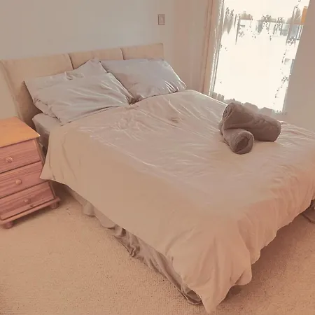 Central Rooms In Apt Near Arena & Victoria Station Manchester