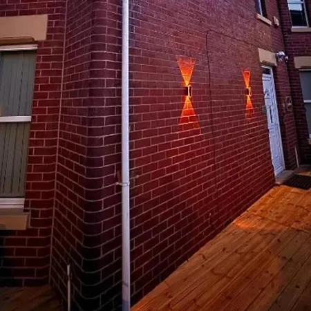 Tatil Evi North 3-bed House Sleeps 6 With Wifi Manchester