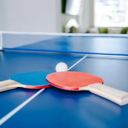 New Cosy 2br | Pool Table | Parking | Ps4 + Games *