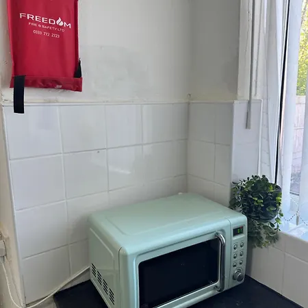 Alma Shared House * Manchester