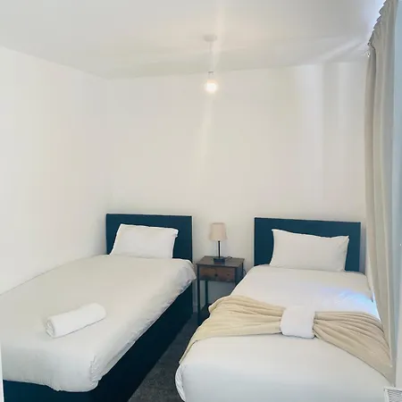 Comfy House * Manchester