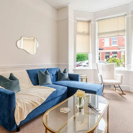 4br With Games Salford Sleeps 7 Nyaraló Manchester
