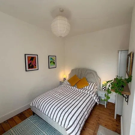 Sunlit Stylishly Restored Victorian