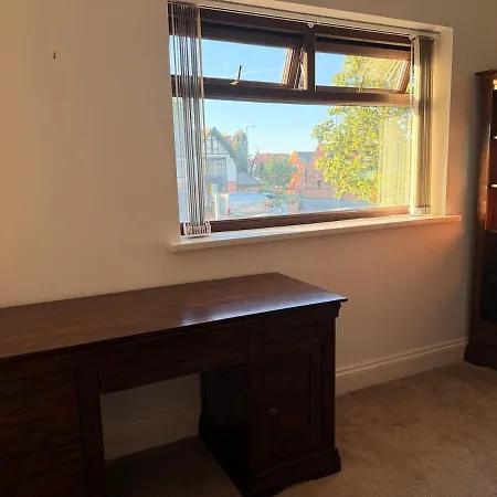 4 Bedroom Modern House In Prime Location