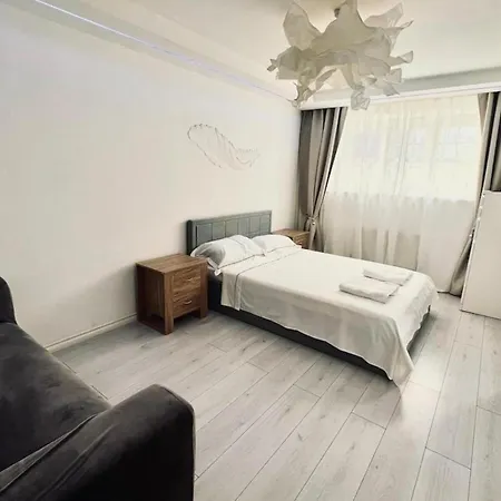 Tatil Evi House Sleeps 10 With Free Parking - Pets Welcome