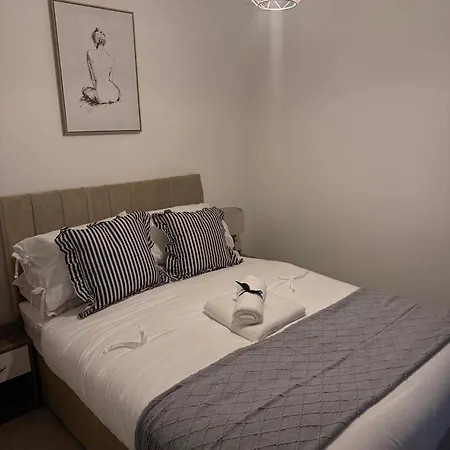 Nyaraló Modern 2 Bedroom Near Mediacity Uk Manchester