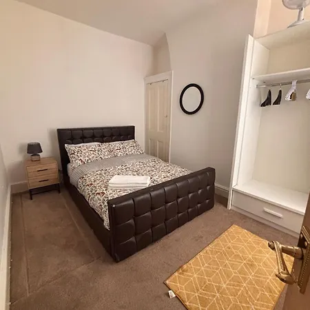 4br - Parking- Sleeps 7 - 2 Baths - Long Дом отдыха *