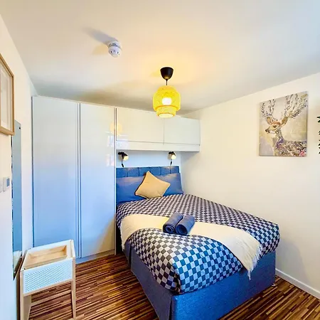 Britlodge Ruskin مانشستر