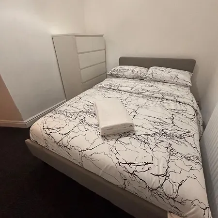 4br - Parking- Sleeps 7 - 2 Baths - Long Дом отдыха *