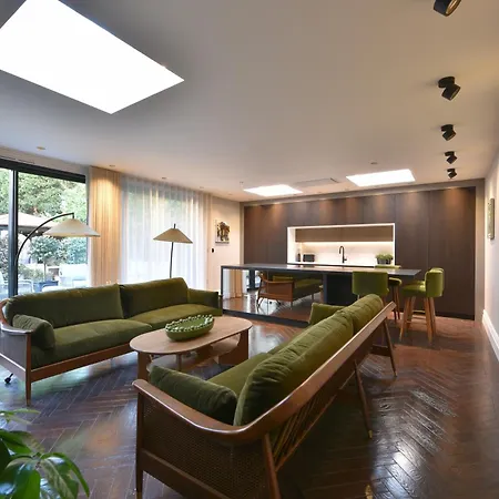 Exquisite 2bed Coach House, 10min To Cc, Terrace Nyaraló *