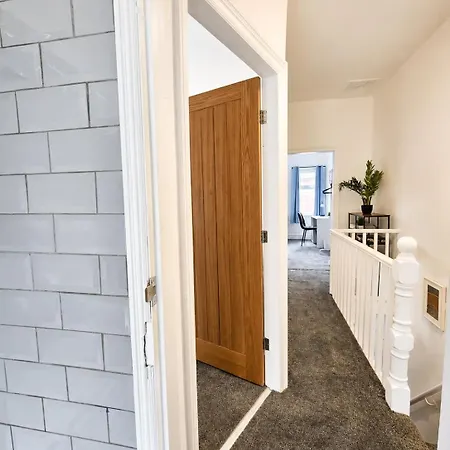 Cosy 3br House With Ps4 & Free Parking Feriehus *