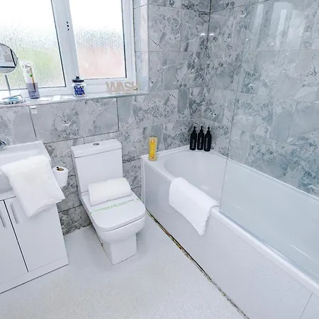 Sleeps 5 Near Centre Free Parking Tatil Evi *