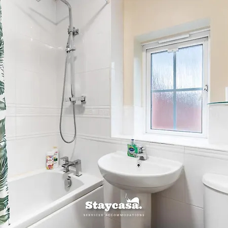 Stylish 6br W Parking & Gym Nyaraló