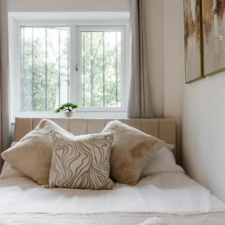 Cosy 2br - Sleeps 6 - Etihad - Free Parking * مانشستر