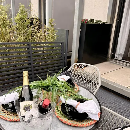 Modern 2 Bedroom Near Mediacity Uk Manchester