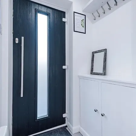 Stylish Mcr 2br Parking Near Etihad & Co-op * Manchester