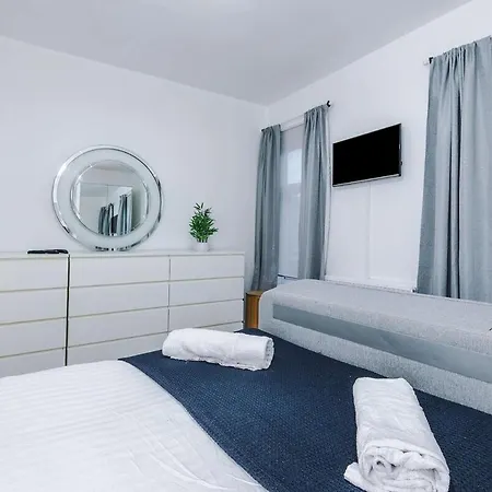 Σπίτι διακοπών Old Trafford Sleeps 6 Wifi Free Parking Μάντσεστερ