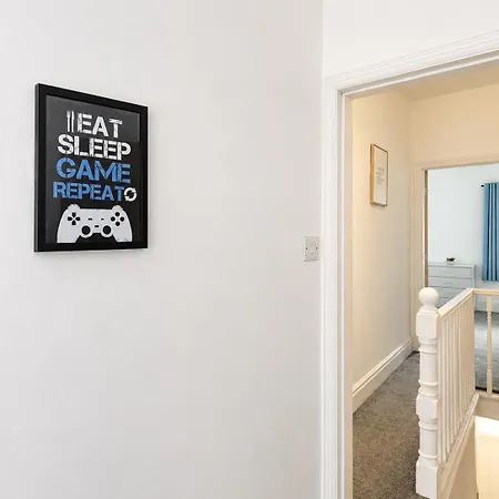 Cosy 3br House With Ps4 & Free Parking Nyaraló Manchester