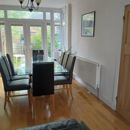Bed & Breakfast 7 Lomond Avenue Manchester