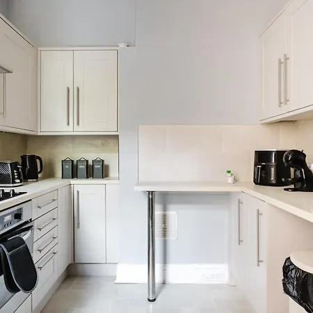Modern 3br For 8 - Easy Access - Free Parking Nyaraló Manchester