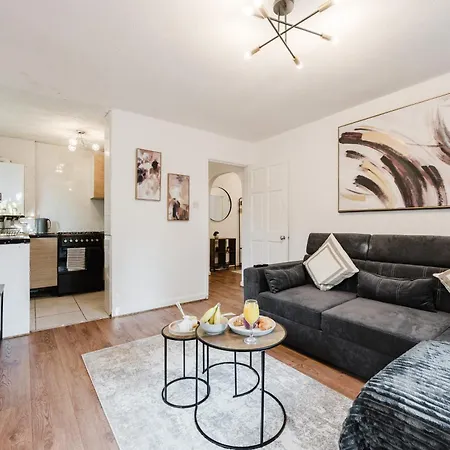 Cosy 2br - Sleeps 6 - Etihad - Free Parking