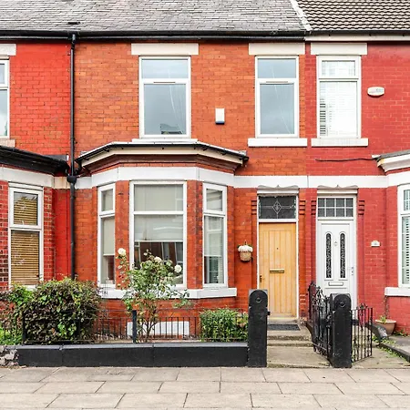 4br With Games Salford Sleeps 7 Nyaraló Manchester
