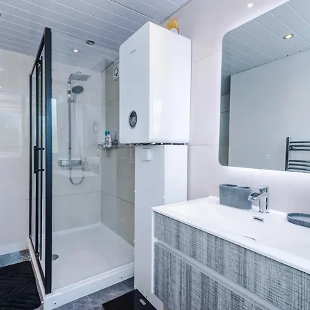 Tatil Evi Modern Chorlton | Parking | & Airport *