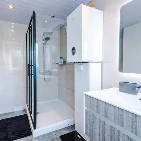 Tatil Evi Modern Chorlton | Parking | & Airport *