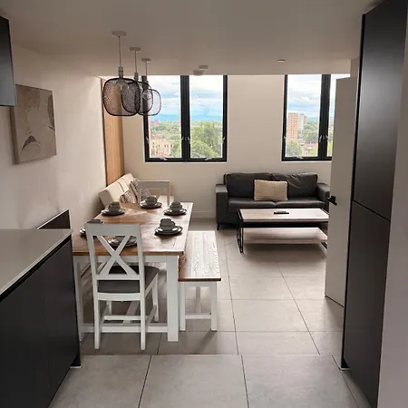 Appartement Luxe 3br Triplex *