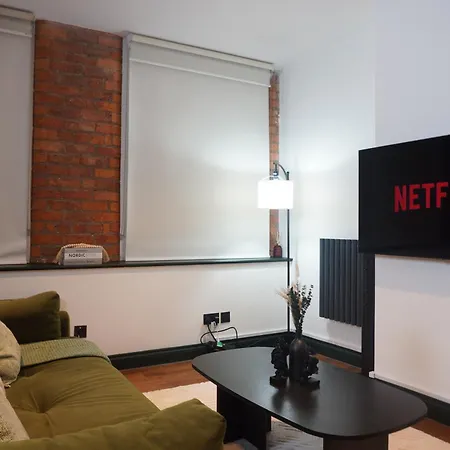 Modern 1-bed With Gym Near Ao Arena & Victoria Station * Manchester