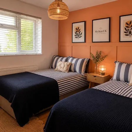 Piccadilly 3Br House Parking & Private Terrace Daire Manchester