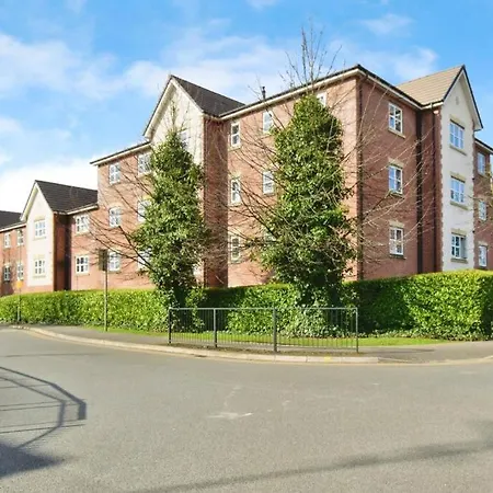 Luxury 2 Bed Open Plan In Wythenshawe