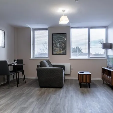 Free Parking Cosy Flat For 2 Near Media Apartman