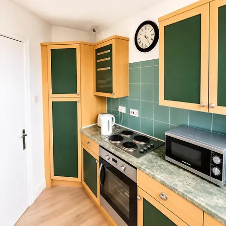 Cosy 1 Bed Flat Hundred Meters From Mri Hospital Apartmán *